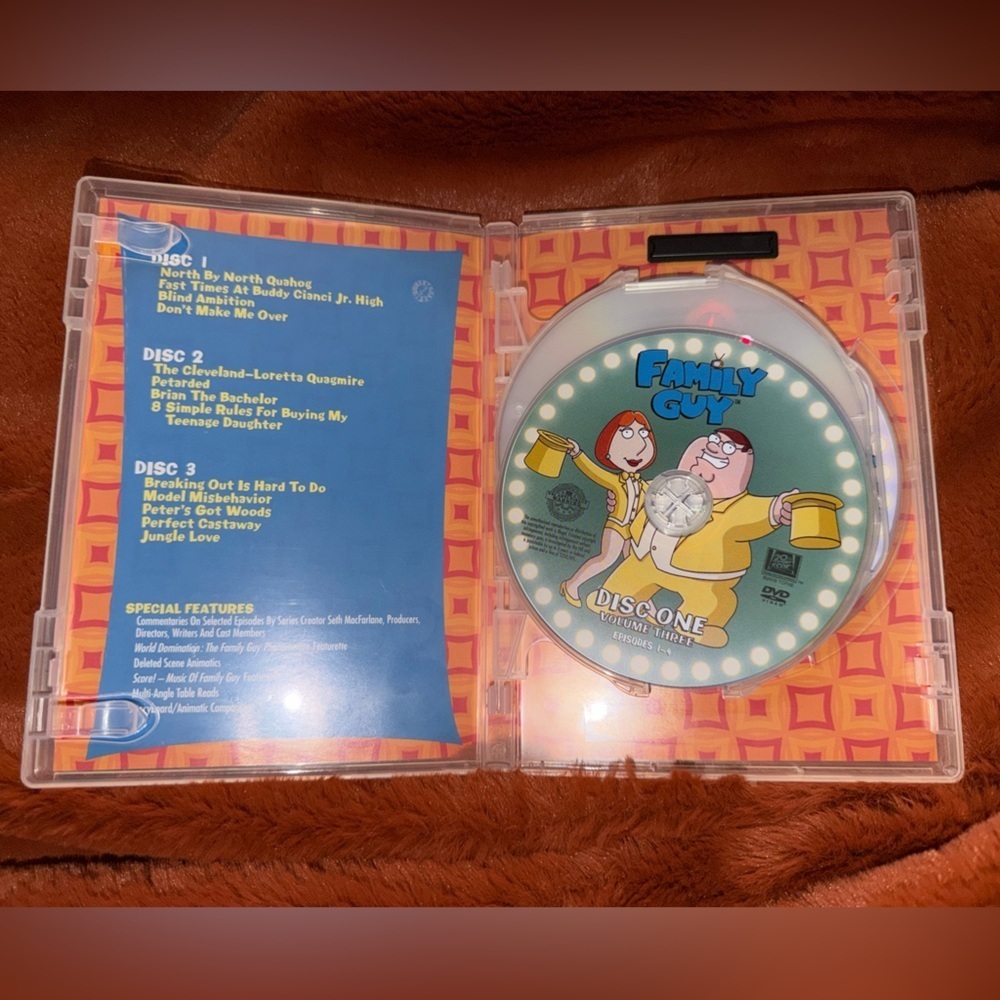 Family Guy Volume Three 3-Disc Set - Picture 3 of 4